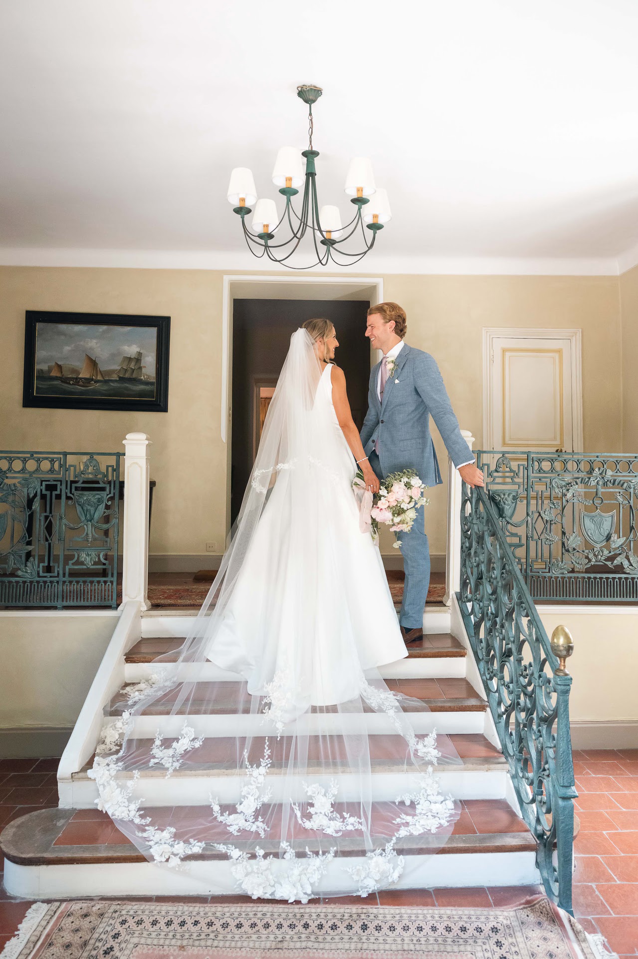 Sophie & Oliver – Chateau de Garibondy - Costi Moiceanu