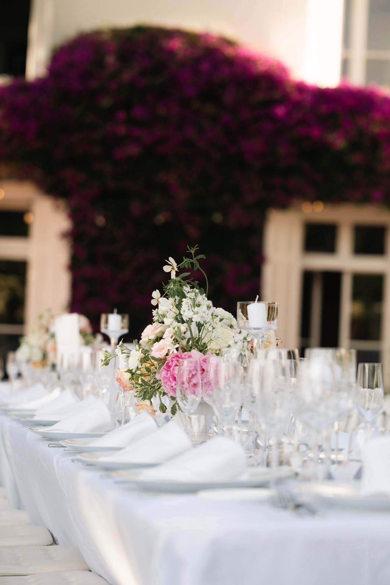 Sophie & Oliver – Chateau de Garibondy - Costi Moiceanu