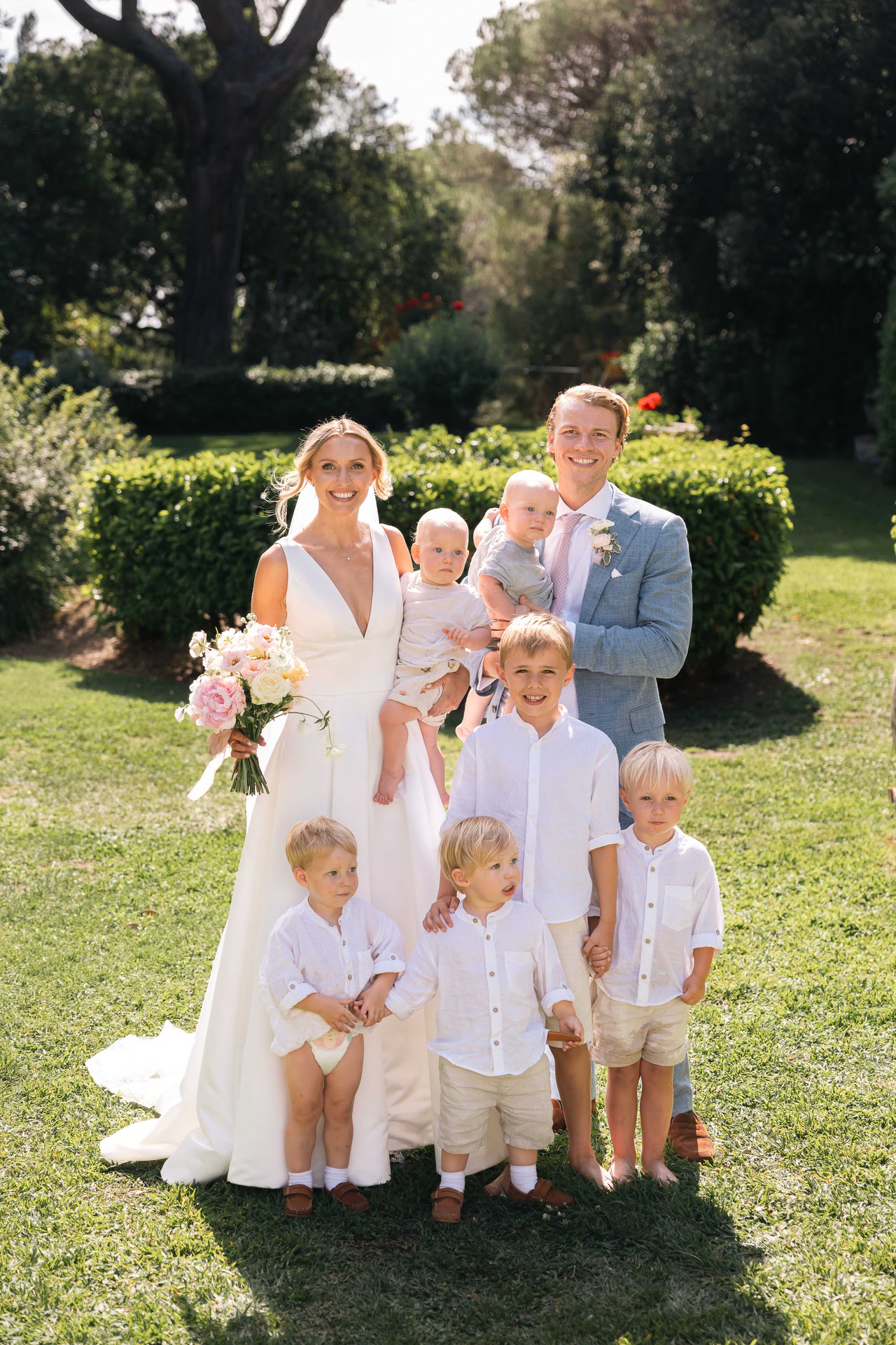 Sophie & Oliver – Chateau de Garibondy - Costi Moiceanu