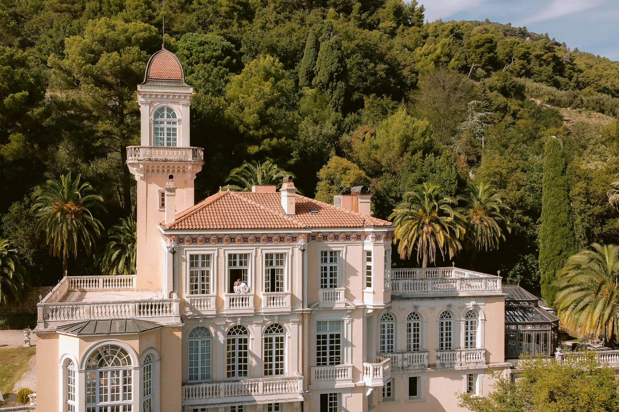 Costi-Moiceanu-Photographer-CM-Photography-Wedding-Mariage-French-Riviera-Cote-D-Azur-Alpes-Maritimes-Chateau-saint-georges-2021-bride-and-groom