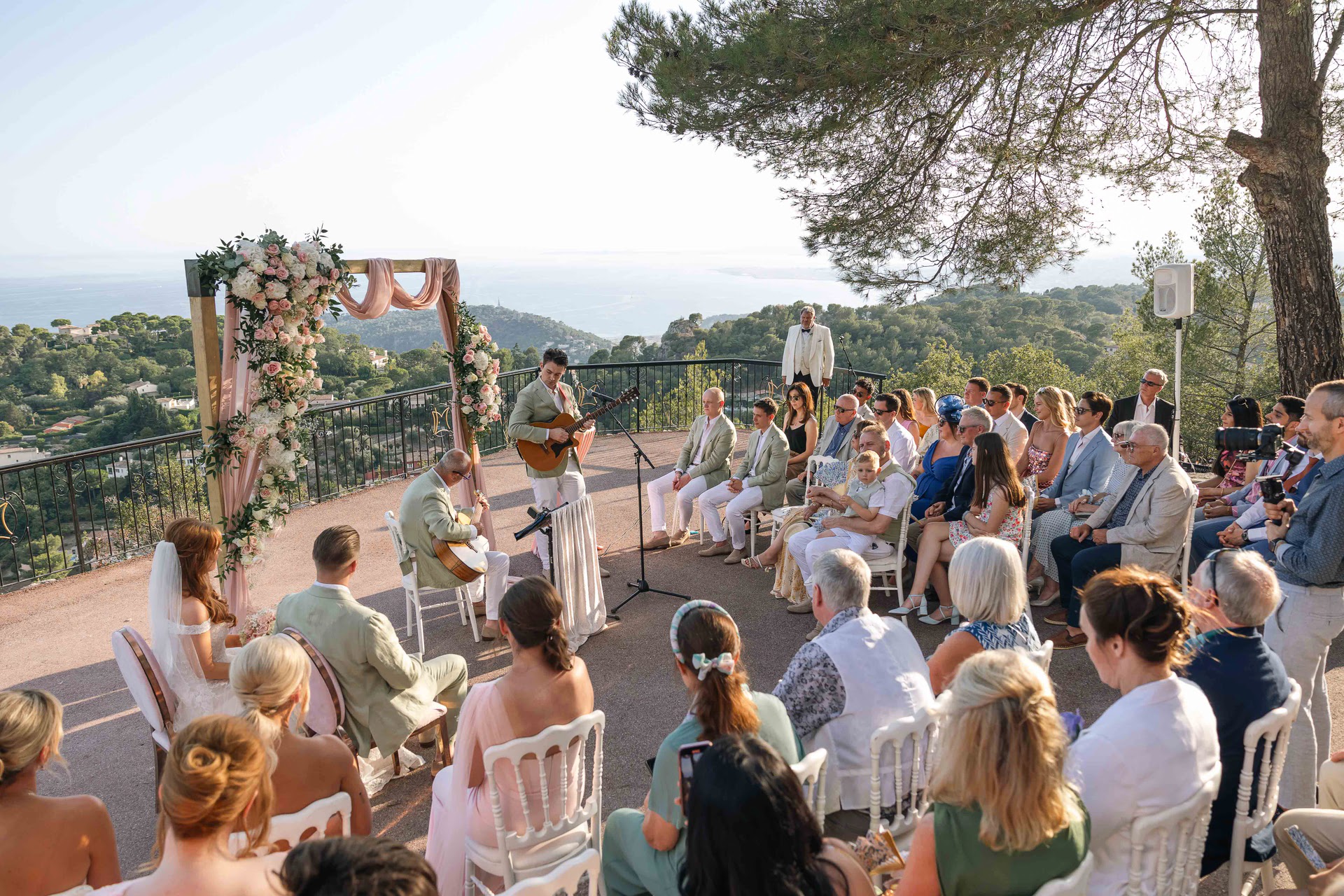 Lesley & Jack – Domaine du Mont Leuze - Costi Moiceanu
