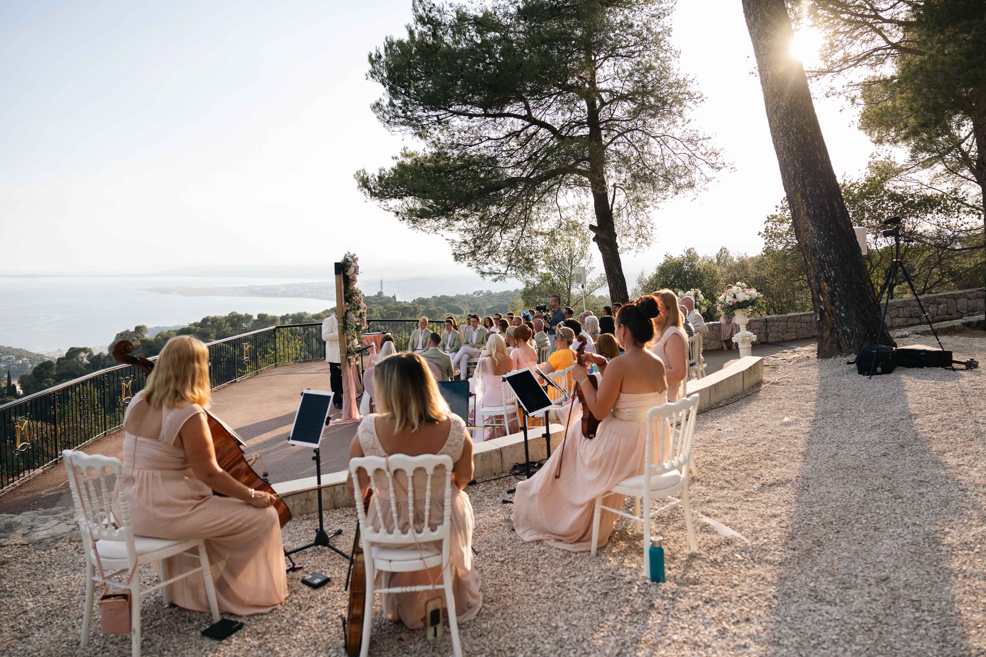 Lesley & Jack – Domaine du Mont Leuze - Costi Moiceanu