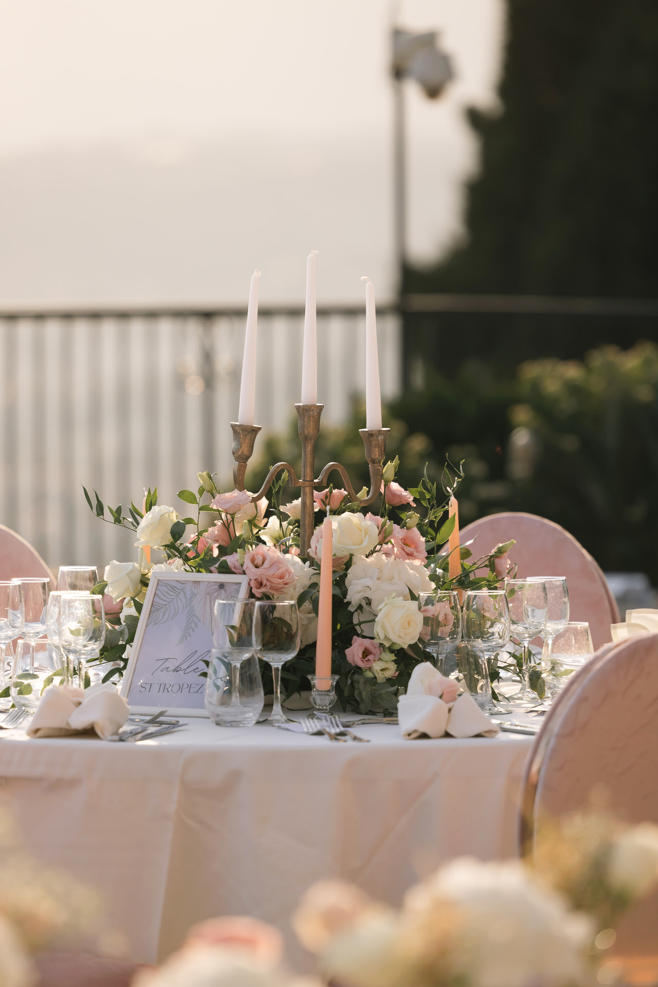 Lesley & Jack – Domaine du Mont Leuze - Costi Moiceanu