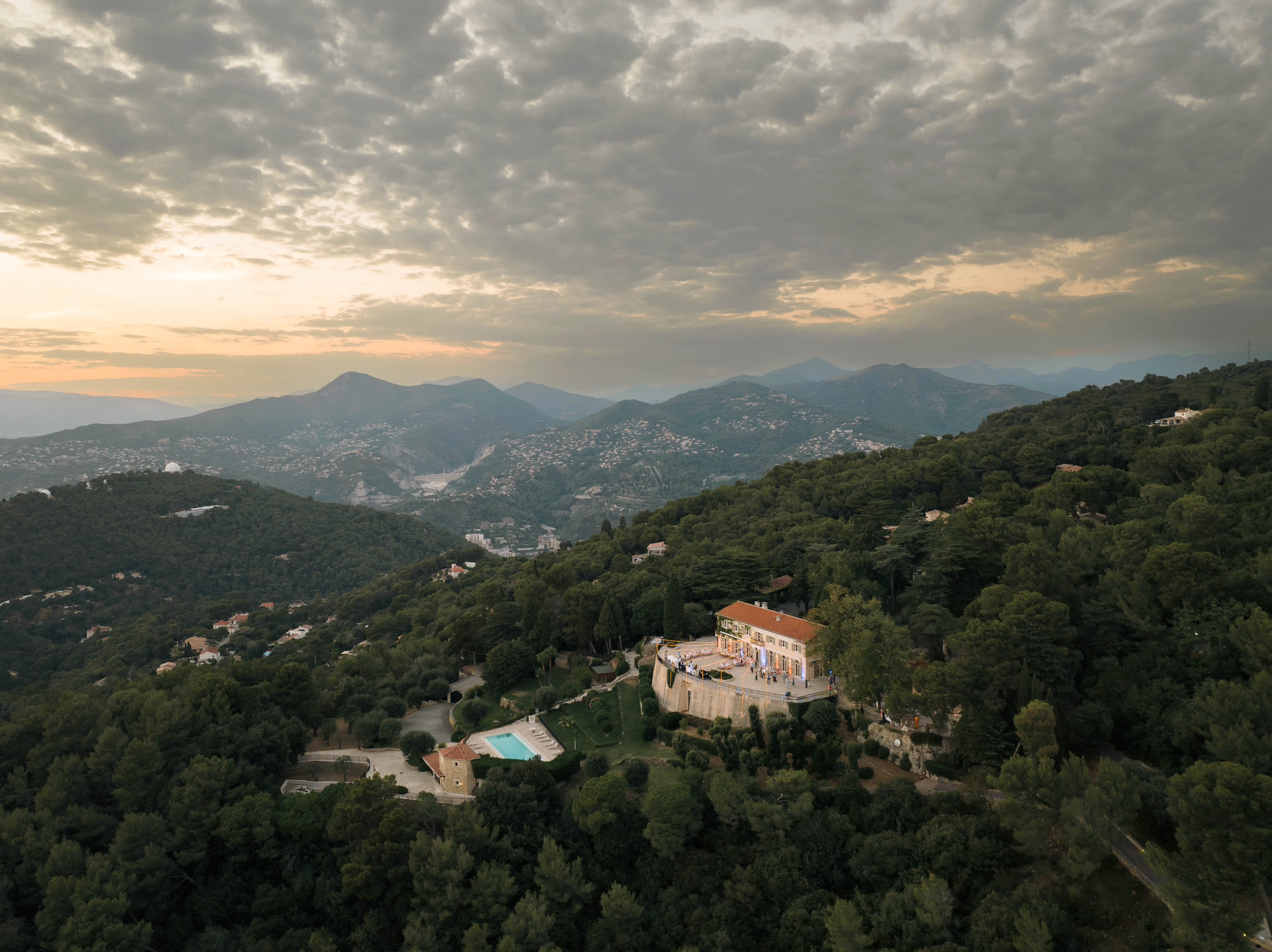 Lesley & Jack – Domaine du Mont Leuze - Costi Moiceanu